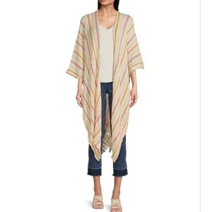VINCE CAMUTO KIMONO. NWT. SIZE (see picture)